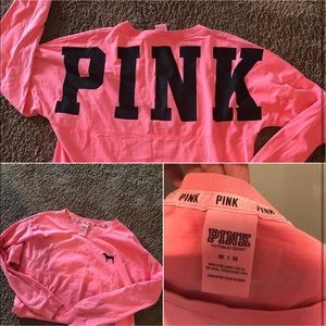Vs pink shirt